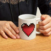 Εικόνα της Κούπα Heat Change Kikkerland Pixel Heart 355ml. CU44