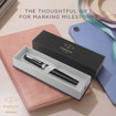 Εικόνα της Parker Meridian Matte Black CT Rollerball 2231406